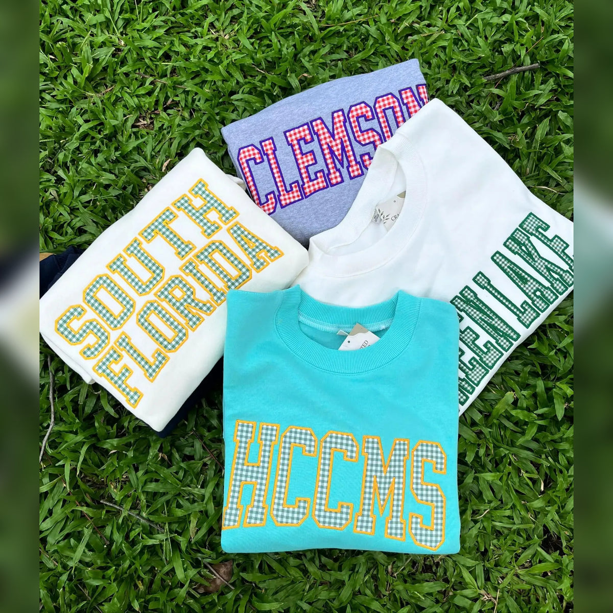 Personalized Location Sweatshirt, Custom Gingham Applique Crewneck, State Name Sweater, School Color Pullover, Team Word Student Gift