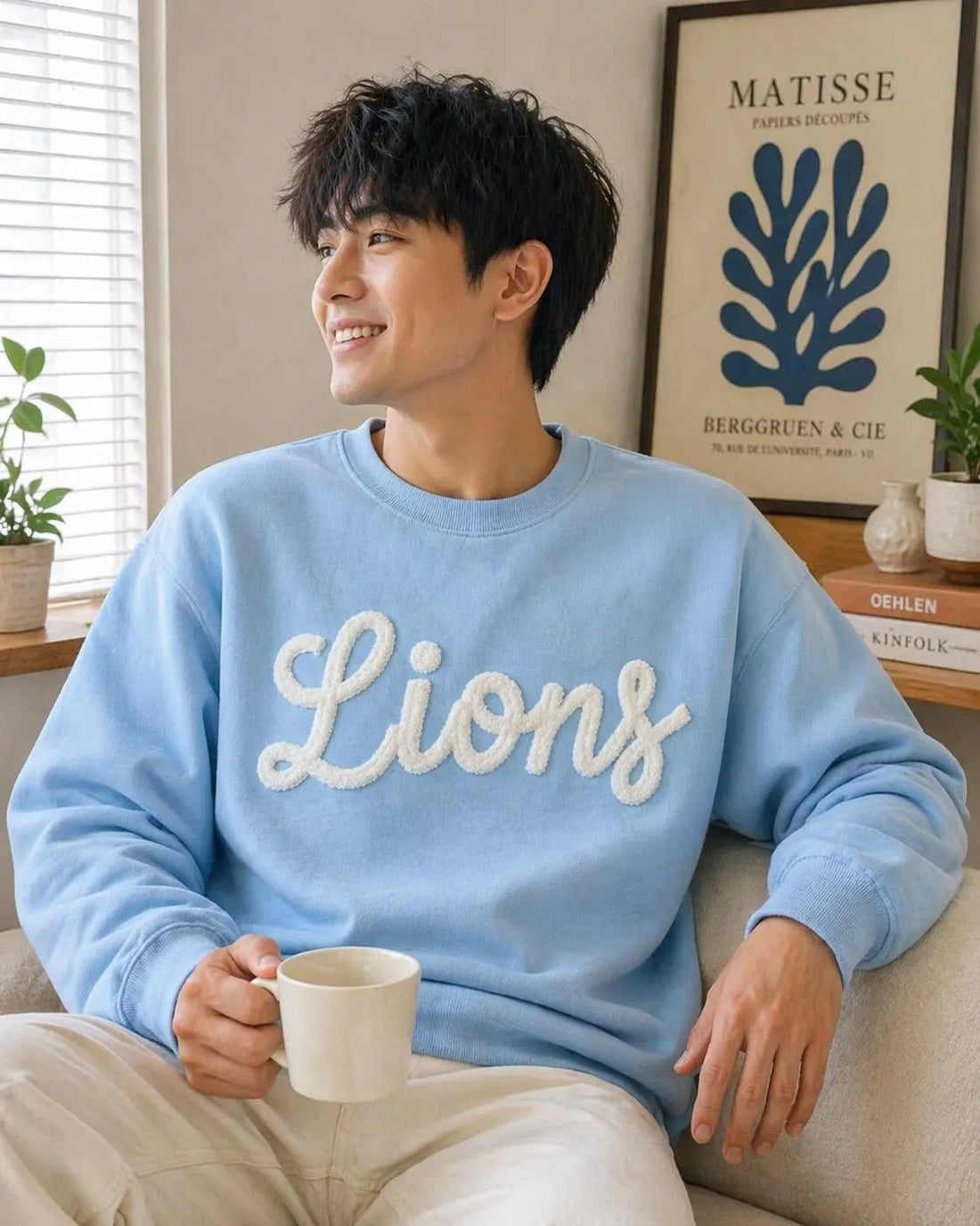 Personalized Chenille Embroidered Sweatshirt, Custom Script Name Crewneck, Custom Team Name Shirt, Cozy Aesthetic Pullover, Trendy Outfit