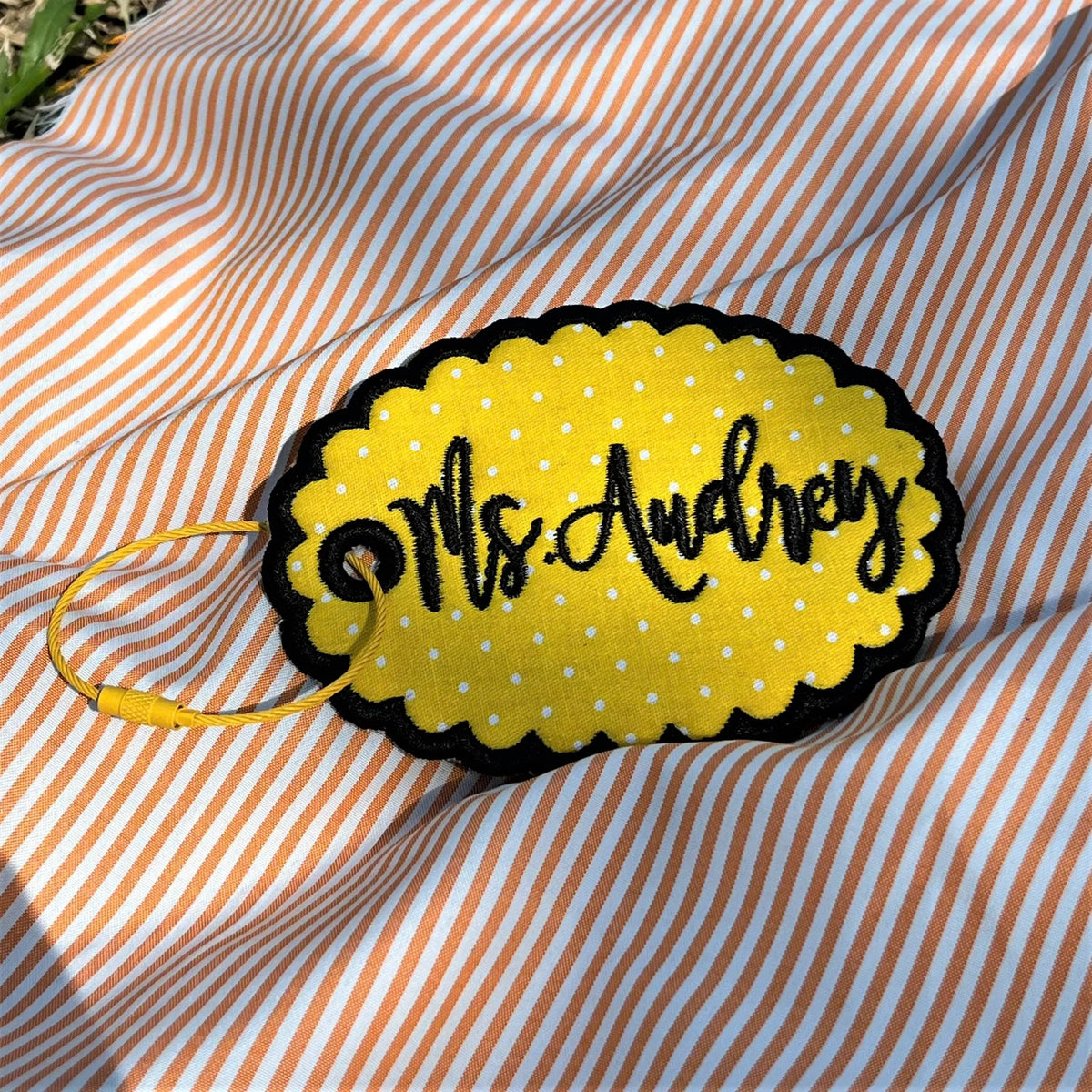 Scalloped Bag Tag, Custom Embroidered Fabric Name Charm, Personalized Luggage Identifier, Dance Bag Accessory, Bridal Party Gift